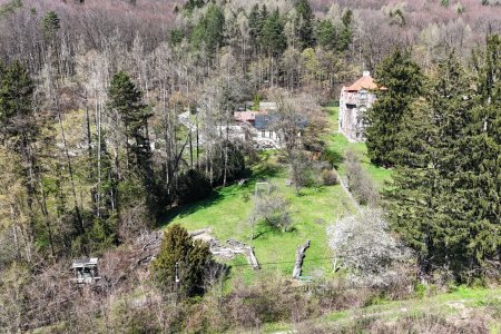 Teilbar! Riesiges Grundstück mit Altbestand in traumhafter Südlage am Sagberg