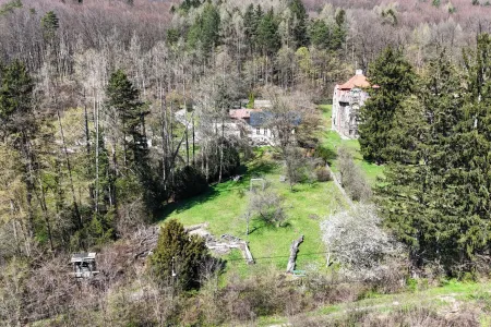 Teilbar! Riesiges Grundstück mit Altbestand in traumhafter Südlage am Sagberg