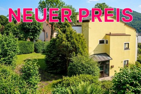 Eckreihenhaus mit traumhaft großem Garten - Einfamilienhauscharakter in zentrumsnaher Aussichtsslage