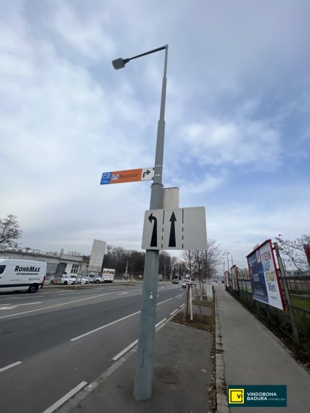 Tiefgaragenplatz nahe U-Bahn Oberlaa – Sicher & bequem parken!