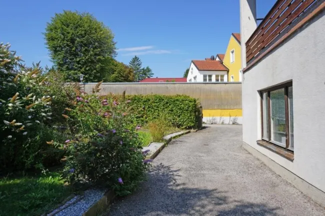 Hauseinfahrt