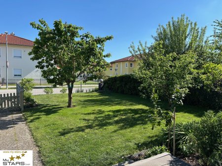 neuer Kaufpreis: Doppelhaushälfte-Sofortbezug, zentrale Ruhelage mit Garten, Terrassen, Garage, inkl. Einrichtung