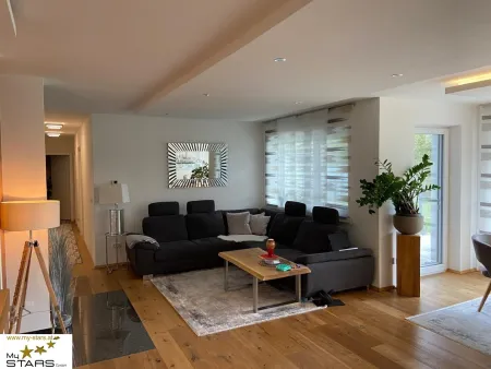 Traumhafte 4-Zimmer-Wohnung mit Garten und Terrasse in Mattighofen - Ihr neues Zuhause!