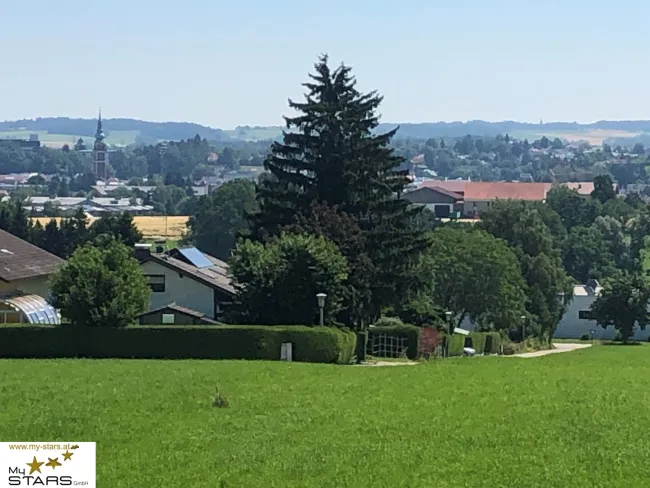 Baugrundstück für Einfamilienhaus in Ried i.I. gesucht - Titelbild