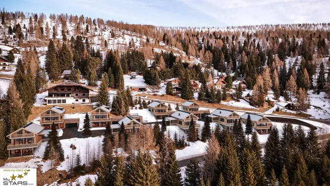 neuer Kaufpreis: Grundstück mit baubewilligtem Projekt für 9 Ferienwohnsitze in alpiner Premiumlage - Bild