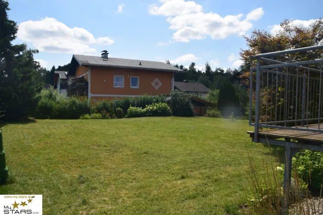 Baugrundstück mit vermietbarem Altbestand im Blumental Seekirchen am Wallersee - Bild