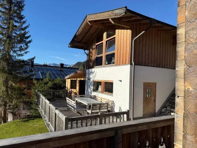 Luxuschalet Zweitwohnsitz – Panoramablick & Toplage - Bild