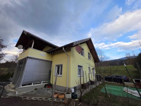 NEUER PREIS Großzügiges Haus in Maria Rojach mit Terrasse, Balkon, Kamin & Solar!