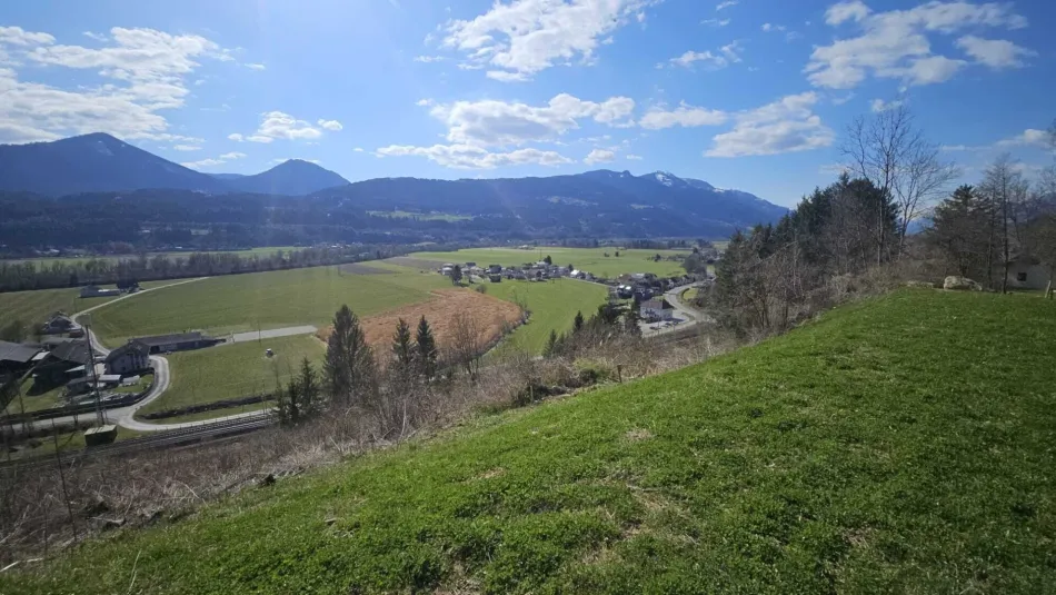 Baugrund mit traumhaftem Berg- und Fernblick! - Bild