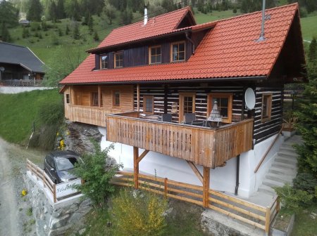NEUER PREIS CHALET FÜR 7 – 8 PERSONEN IN KÄRNTEN MIT UNVERBUNDENER AUSSICHT In der Nähe der Ski- und Wandergebiete Bad Kleinkirchheim & Turracher Höhe!