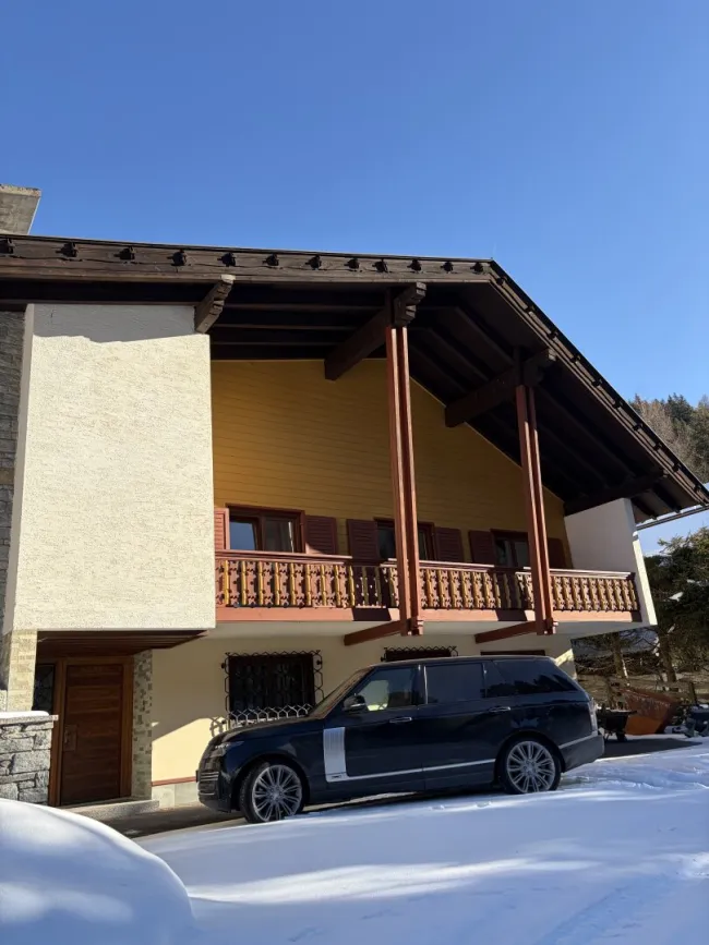 Großzügiges Almhaus mit vielen Ausbaumöglichkeiten - Bild