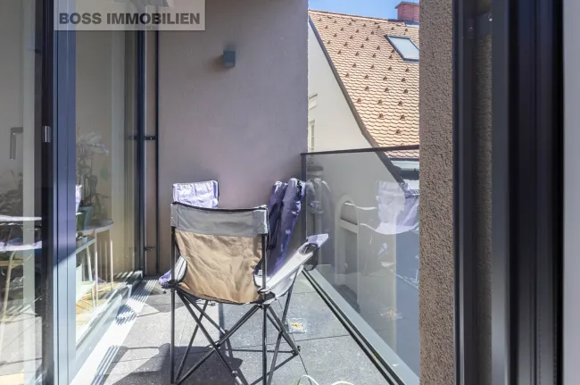 55 Loggia
