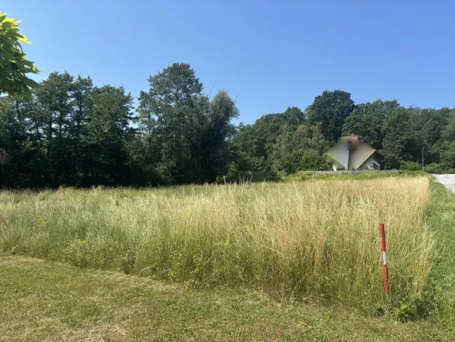 ... GEDIEGENES PLATZERL ... Kr. Tschantschendorf !! Baugrundstück in schicker Grünlage mit 2.000 m2 !! - Titelbild