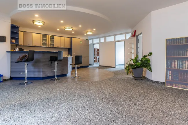 272 m² Büro in TOP-Lage - Bild