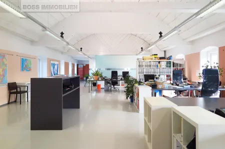 12 Büro