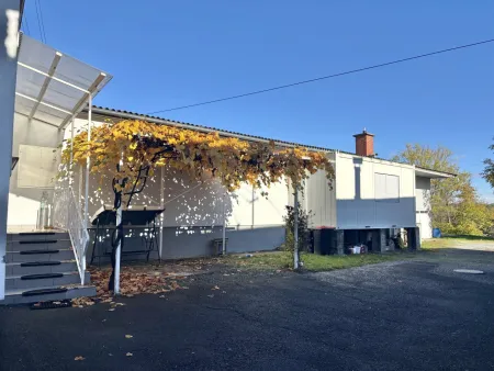 "" RAUMWUNDER "" Neuberg - Bezugsbereiter Familienhit mit ausreichend Platz und tollem Grundstück !!