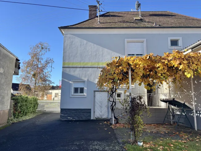 "" RAUMWUNDER "" Neuberg - Bezugsbereiter Familienhit mit ausreichend Platz und tollem Grundstück !! - Bild