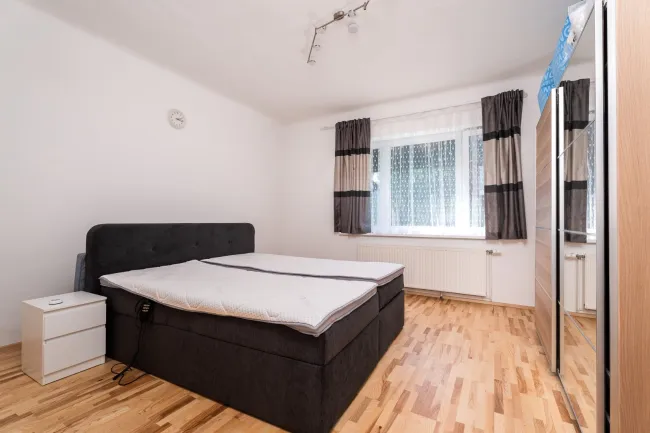 Zimmer 1
