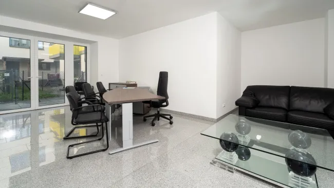 Büro Ansicht aus WC