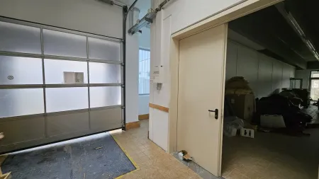 Automatisches Rolltor