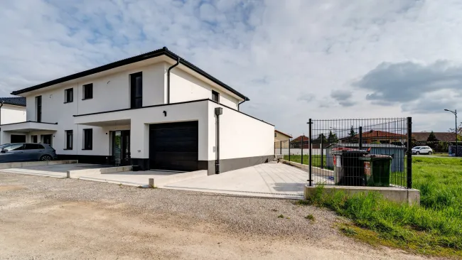 Vorderseite Haus