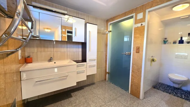 KG - WC u. Dusche