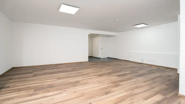 Büro mit rund 97 m2 Erstbezug in absoluter Ruhelage Provisionsfrei - Bild