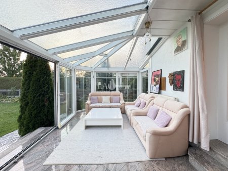 Platz für drei Familien in idyllischer Lage Kirchberg-Thening!