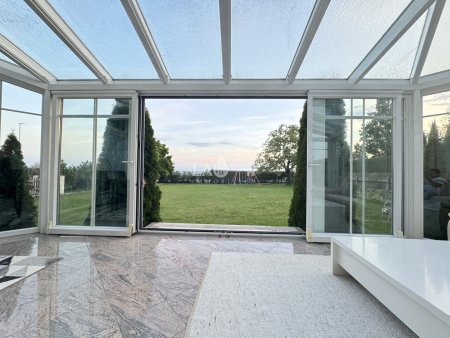 Platz für drei Familien in idyllischer Lage Kirchberg-Thening!