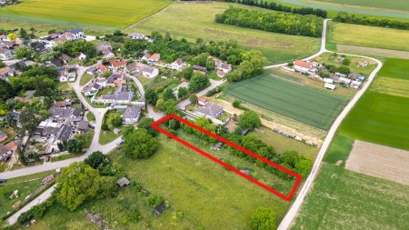 Grundstück in ruhiger Lage, Bauen Sie ihr Traumhaus in Ringelsdorf!