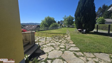 LEISTBARE Stadtwohnung mit Gartennutzung sofort zu beziehen!