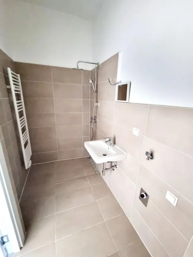 2-ZIMMER-GARTENWOHNUNG IN PENZING - Bild