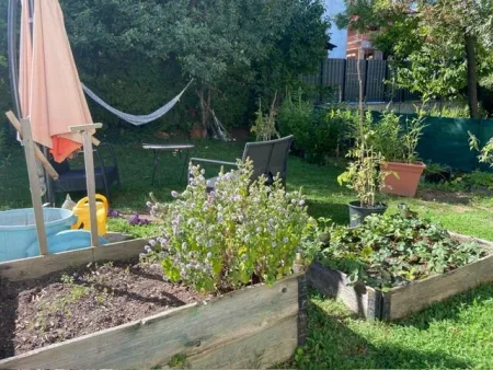 ROSENHÜGEL - BEGEHRTER STADTTEIL IM 13. BEZIRK - Bild