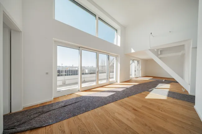 LUXURIÖSES WOHNEN ÜBER DEN DÄCHERN WIENS – 5-ZIMMER-DG-WOHNUNG NAHE PRATER - Bild