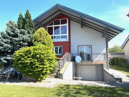 HELL UND WOHNLICH IST DAS AMBIENTE DIESES HAUSES