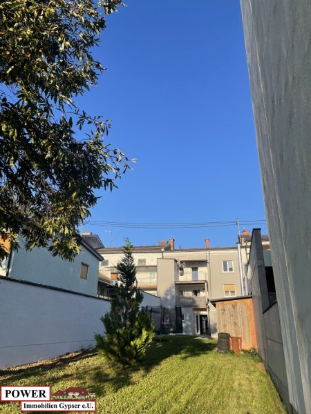 PROVISIONSFREIE - LEISTBARE Stadtwohnung mit großen Balkon & Garten ab SOFORT zu beziehen!