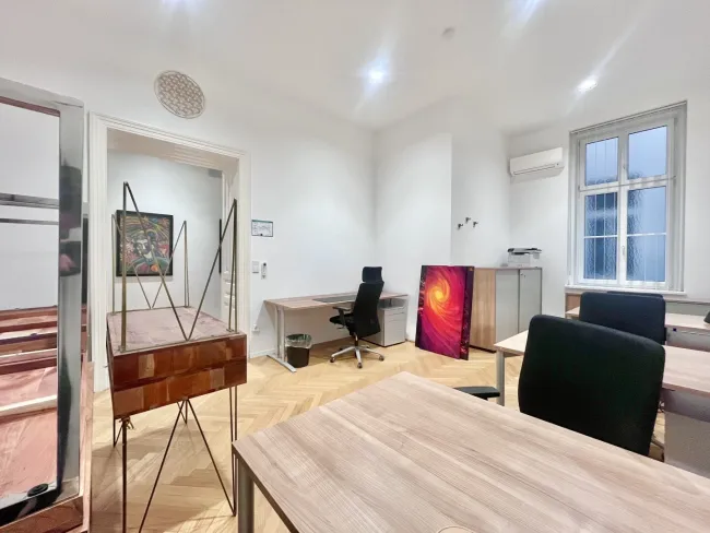 ALL-INCLUSIVE - EXKLUSIVES UND HOFSEITIGES PRIVATE OFFICE DIREKT AM GRABEN - Titelbild