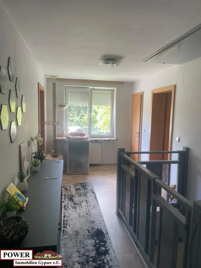 Ein-oder Zweifamilienhaus in zentraler Ruhelage Ihr neues Zuhause ! - Bild