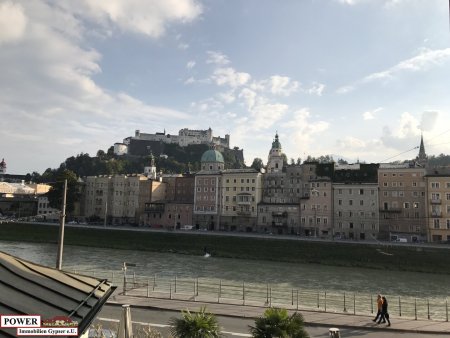 Exklusive in Salzburg: Eigentumswohnung mit Terrasse Top Ausstattung in einer kleinen Wohnanlage !