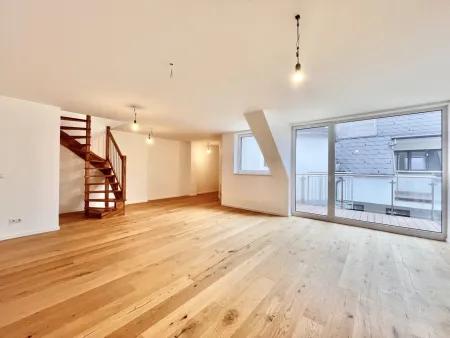 HELL UND MODERN- 3 ZIMMERWOHNUNG MIT BALKON UND TERRASSE AUF 2 EBENEN NÄHE SCHLOSS BELVEDERE
