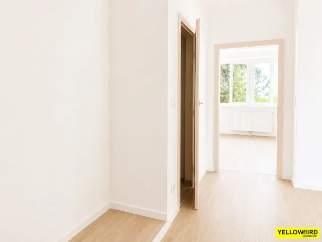 3-Zimmer-Wohnung I Erstbezug nach Sanierung in Grünlage I Nähe Roter Berg - Bild