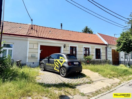 3-Zimmer-BUNGALOW mit Garten im historischen Ortskern von Stammersdorf
