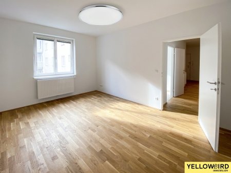 Sanierte 2 1/2 Zimmer auf 77,5m² I gute Lage und Anbindung
