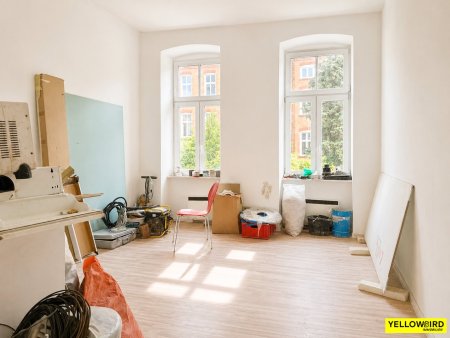 Sanierungsbedürftige, helle 2-Zimmer-Altbauwohnung im 17.Bezirk I Wattgasse