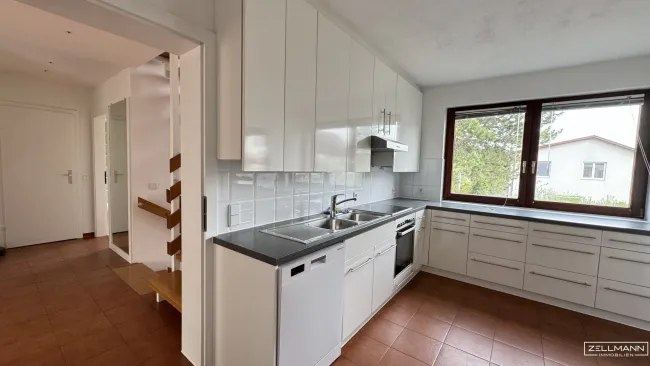 Familienhaus mit Traumgarten in absoluter Grün-Ruhelage | ZELLMANN IMMOBILIEN - Bild