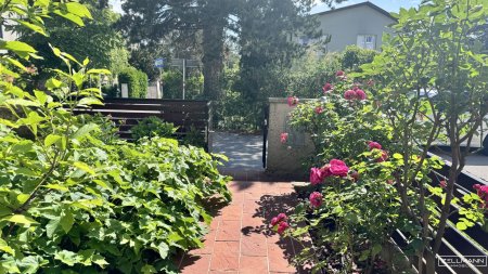 Familienhaus mit Traumgarten in absoluter Grün-Ruhelage | ZELLMANN IMMOBILIEN
