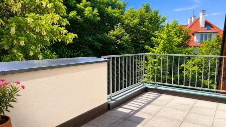 Charmante Dachgeschoßwohnung mit Sonnenterrasse und historischem Flair | ZELLMANN IMMOBILIEN