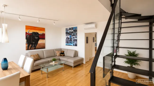Stilvolles Dachgeschossjuwel mit Galerie und zwei Terrassen über den Dächern Wiens | ZELLMANN IMMOBILIEN - Bild