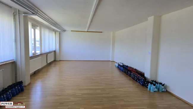 Geschäftsfläche zum pachten!! - Bild