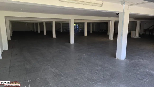 Tiefgaragenstellplätze zur Miete!! - Titelbild